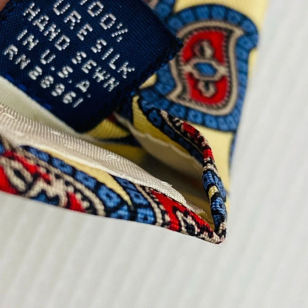 Burberry's of London Tie Paisley Yellow Blue‎ Red 100% Silk Necktie